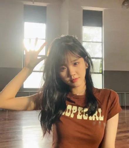 抖音井川里予吃瓜视频,揭秘娱乐圈幕后故事